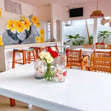 Papaya Guest House 南威 外观 照片