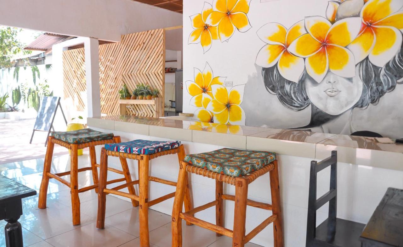 Papaya Guest House 南威 外观 照片