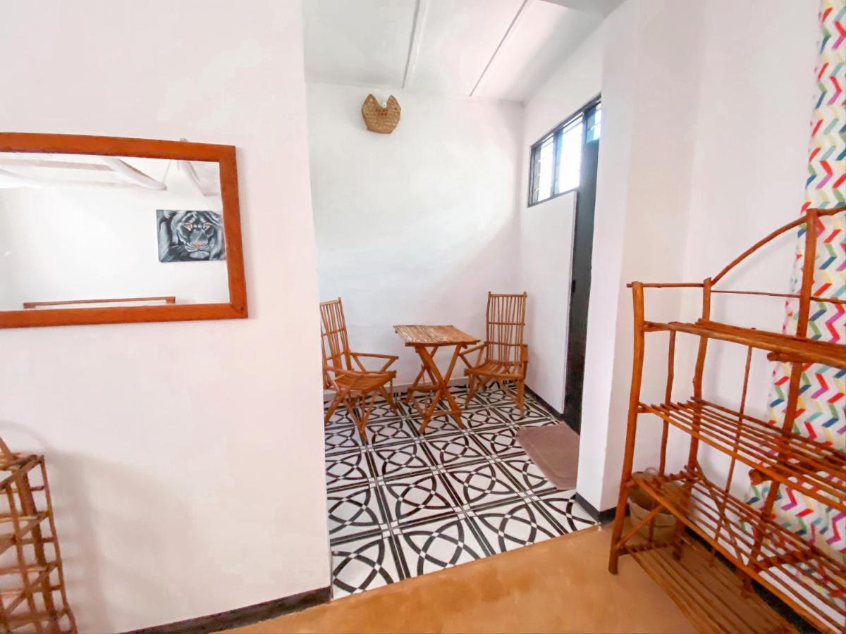 Papaya Guest House 南威 外观 照片